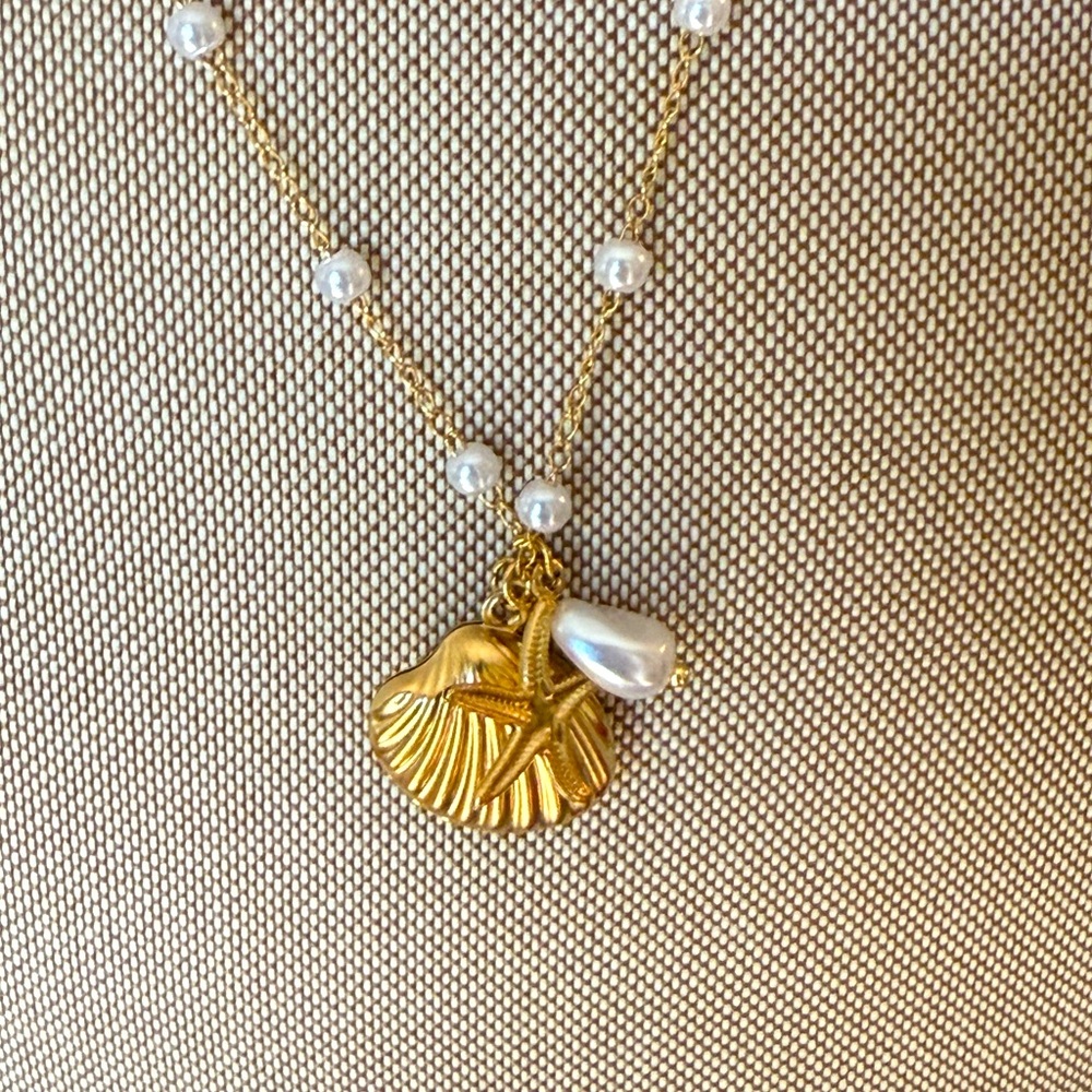 Gold Tobe Shell and Pearl Necklace